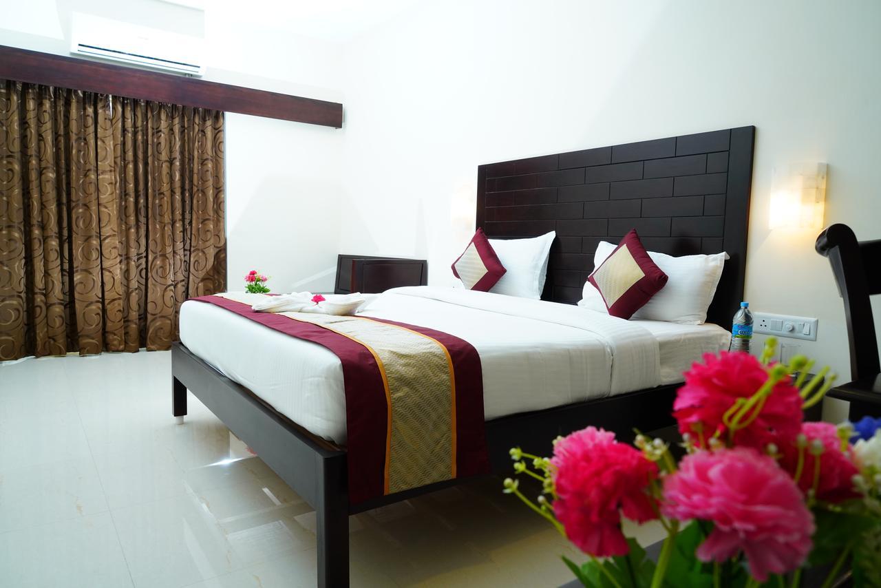 Five Falls Resort Kuttālam Extérieur photo