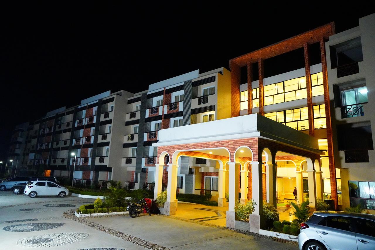 Five Falls Resort Kuttālam Extérieur photo