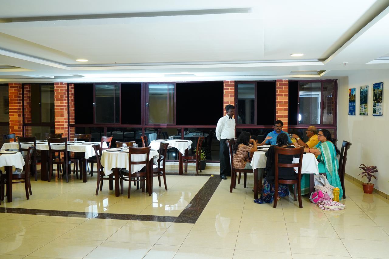 Five Falls Resort Kuttālam Extérieur photo
