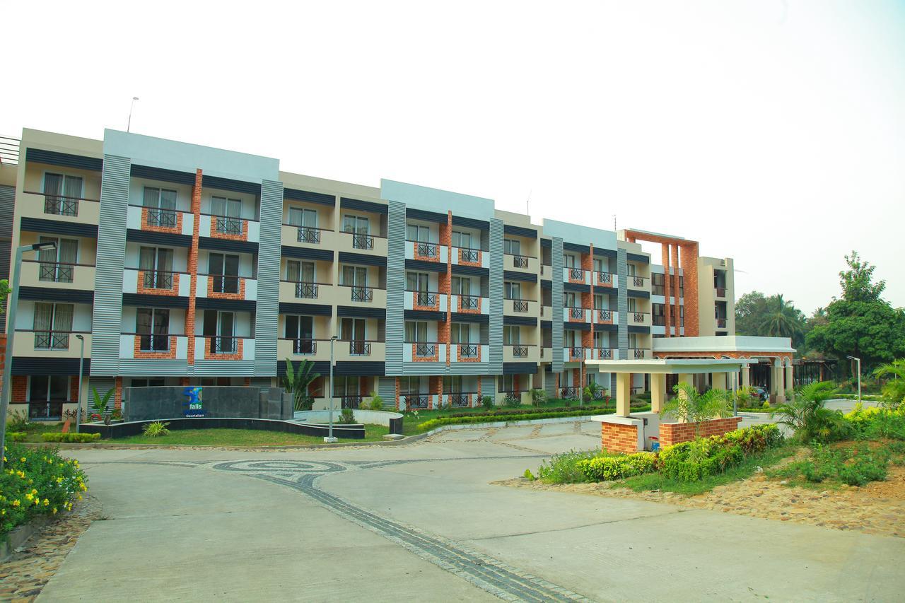 Five Falls Resort Kuttālam Extérieur photo