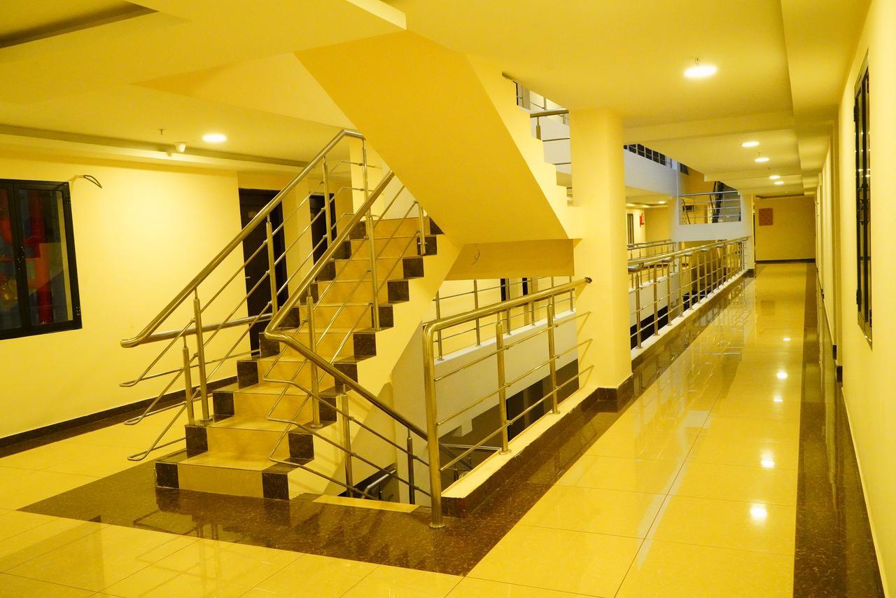 Five Falls Resort Kuttālam Extérieur photo