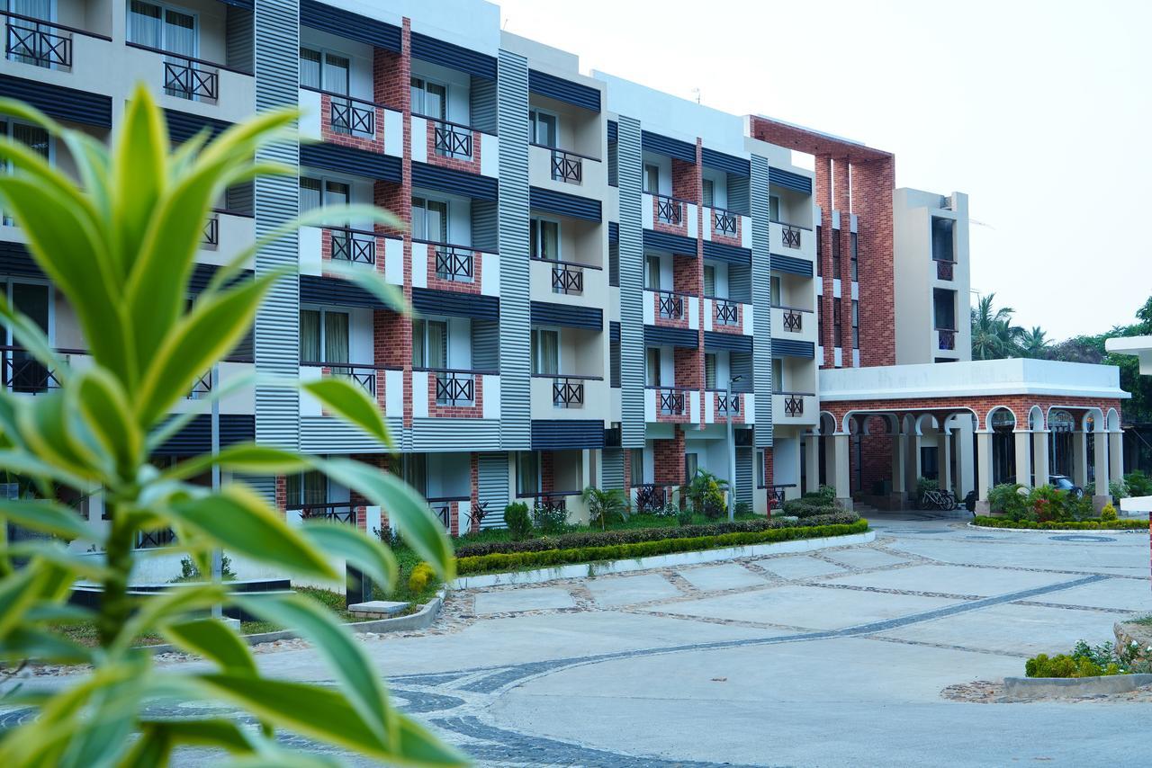 Five Falls Resort Kuttālam Extérieur photo