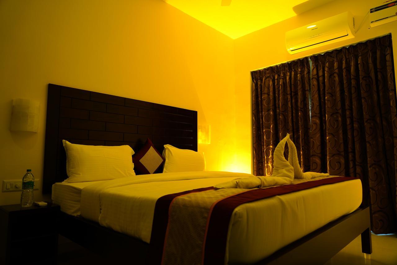 Five Falls Resort Kuttālam Extérieur photo