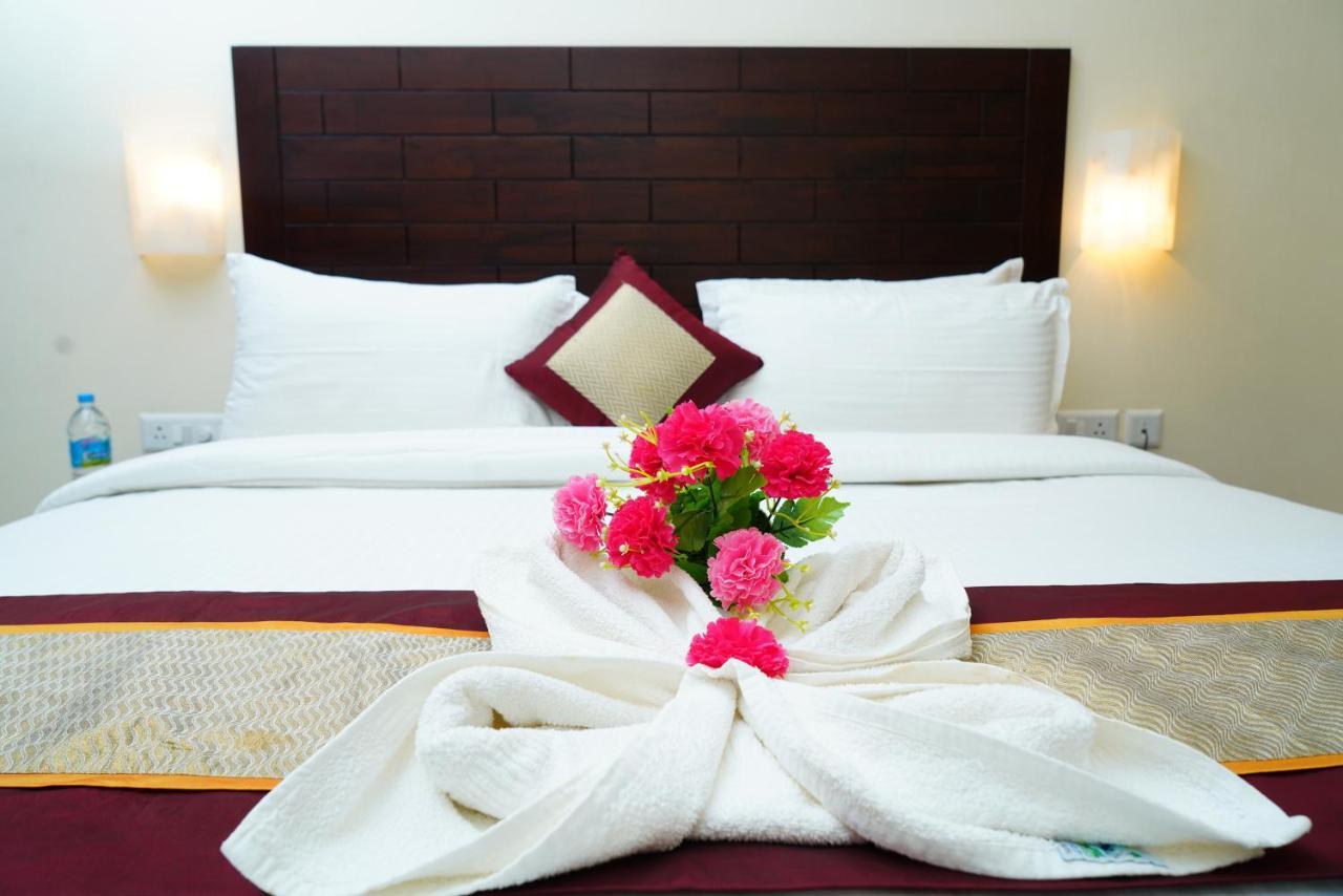 Five Falls Resort Kuttālam Extérieur photo